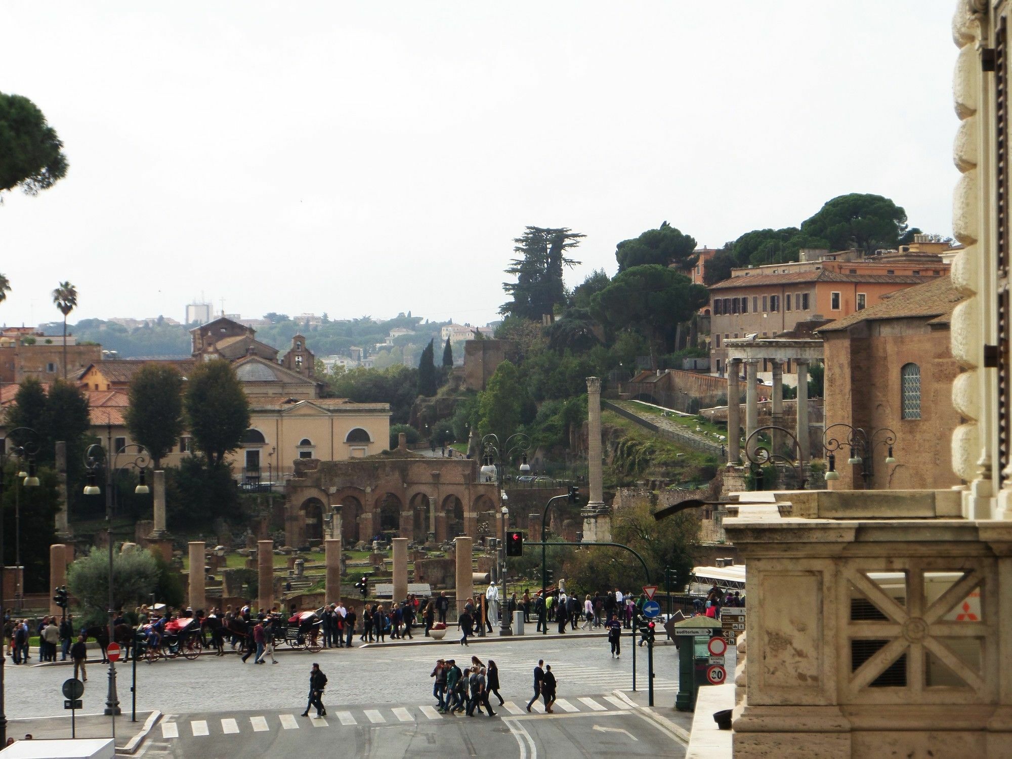 325 Rooms Ai Fori Rom Exterior foto